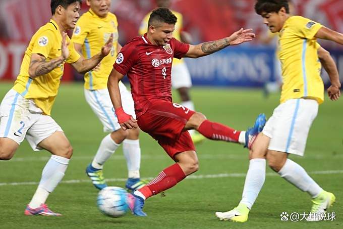 亚冠香港球迷标语