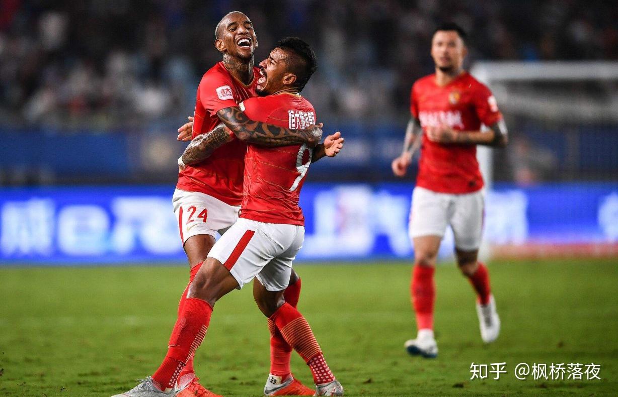 洛杉矶湖人训练开放日；今晚防线松动引欢呼；亚冠在即；年轻球员得到机会的简单介绍-开云在线