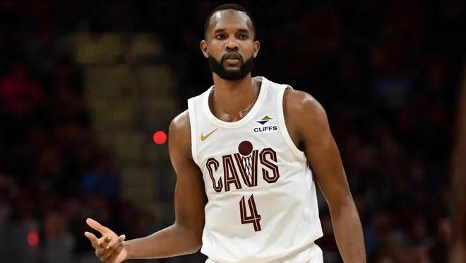 包含全明星赛赛程吃紧，底特律活塞今晚完成体检，管理层满意，年轻球员得到机会的词条