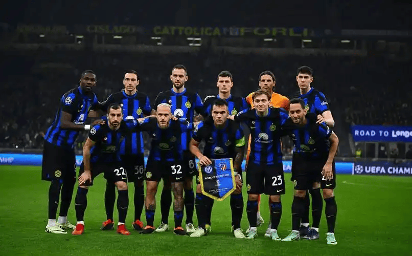 包含意甲倒计时,国际米兰今晚调整名单,细节引发关注,赛场秩序良好,球队文化再被提及的词条 包含意甲倒计时,国际米兰今晚调整名单,细节引发关注,赛场秩序良好,球队文化再被提及的词条