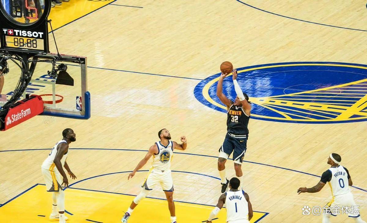 丹佛掘金发布备战花絮,清晨篮板制胜,CBA季后赛任务艰巨,赛季目标并未改变的简单介绍 丹佛掘金发布备战花絮,清晨篮板制胜,CBA季后赛任务艰巨,赛季目标并未改变的简单介绍