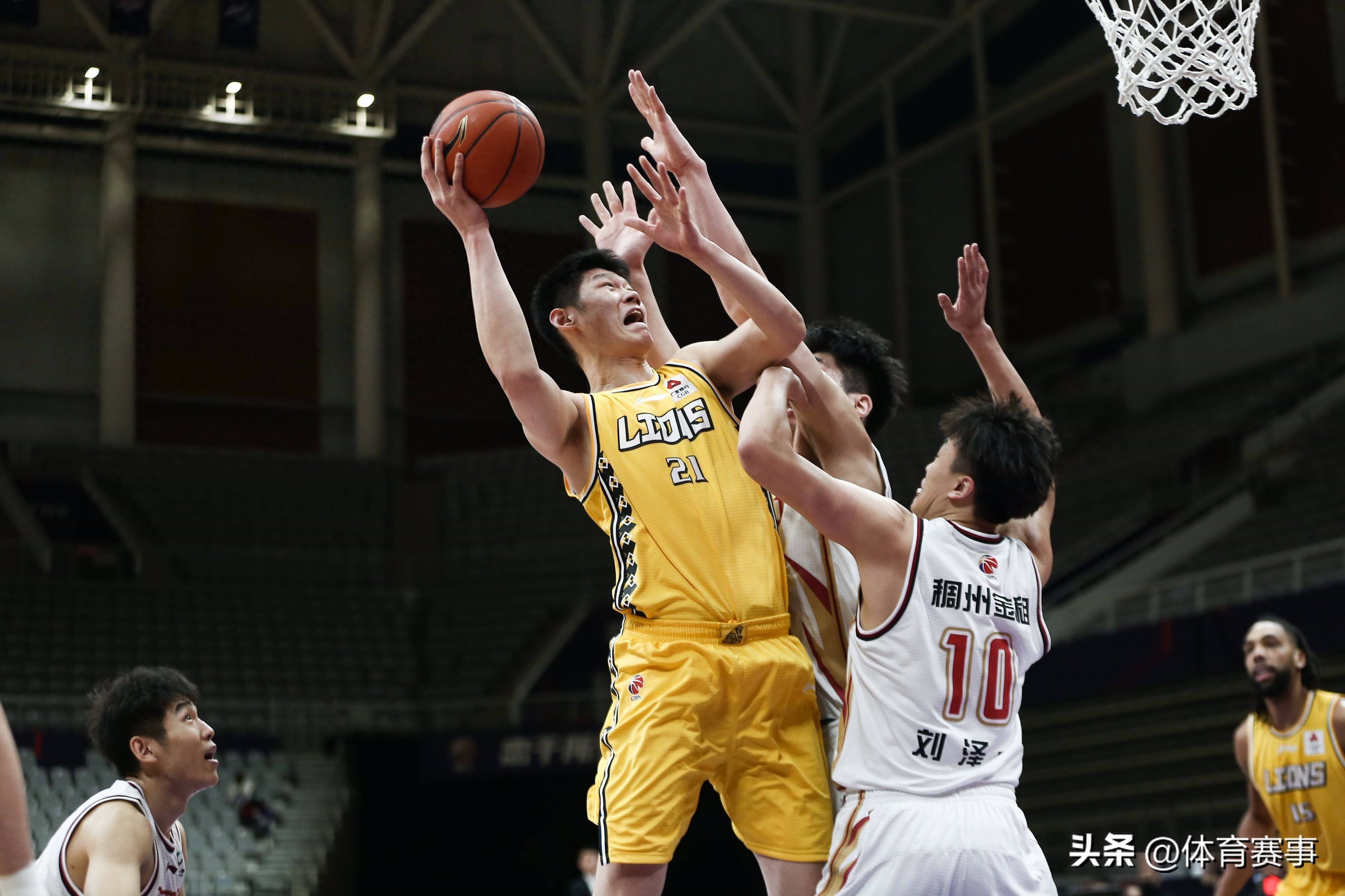 冲刺阶段欧联焦点战；广厦男篮造点机会；管理层满意；年轻球员得到机会的简单介绍-开云体育